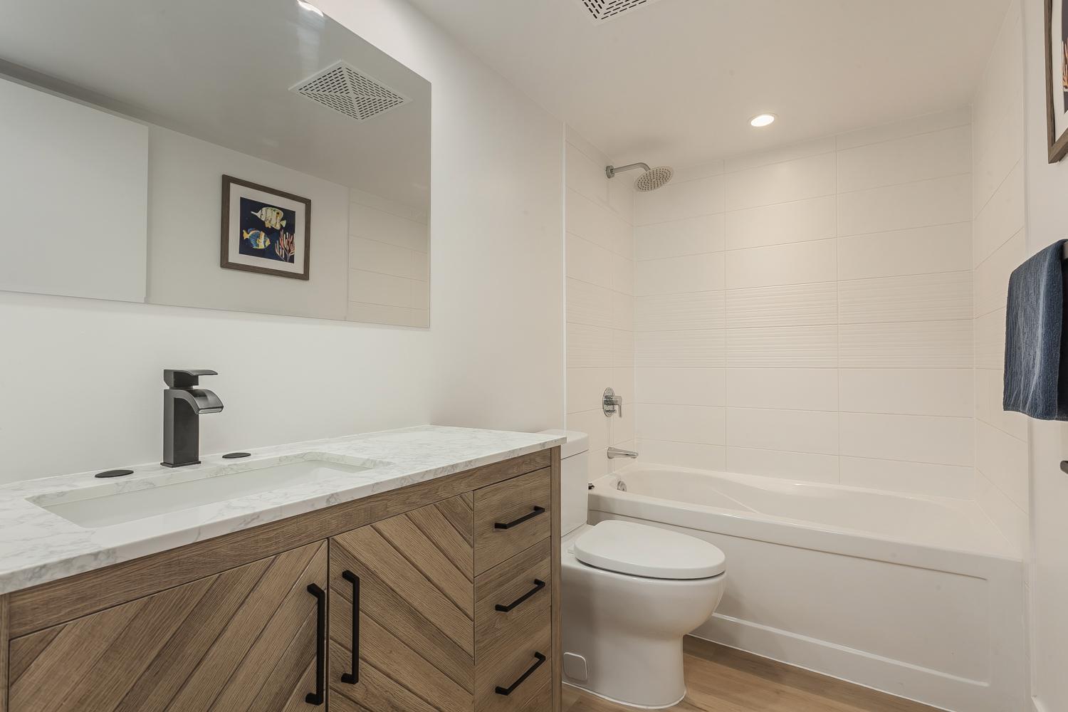 Cozy 2Br Close To Cn Tower & Harbourfront Toronto Eksteriør bilde