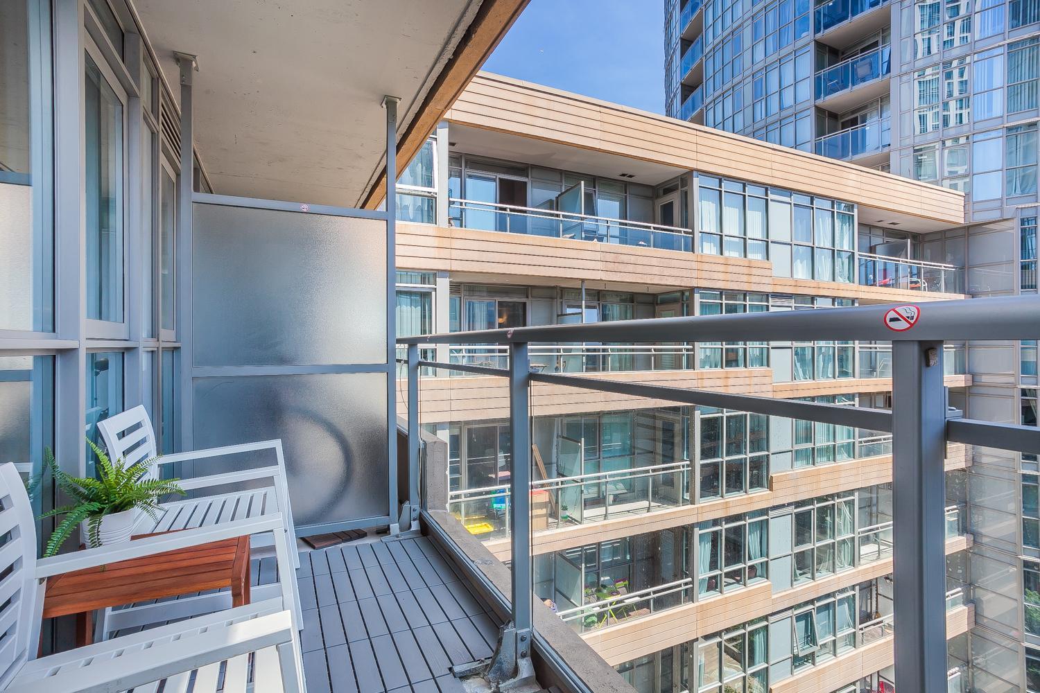 Cozy 2Br Close To Cn Tower & Harbourfront Toronto Eksteriør bilde